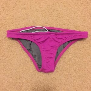 NWOT Jolyn Europe Bottoms